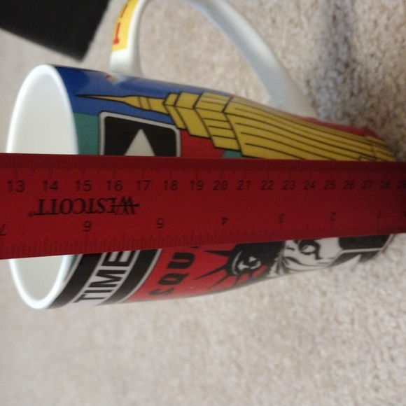Jay Johnson Ceramic New York Travel Mug - Picture 14 of 16